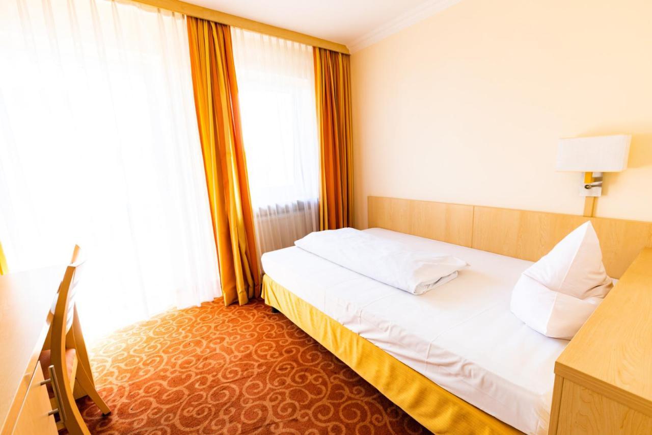 Hotel Post Denkendorf (Bavaria)